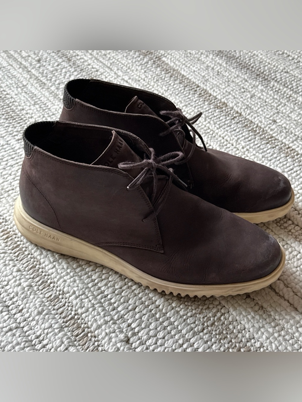 Cole Haan Grand+ Chocolate Ivory Leather Chukka Boots C36933 Mens 10.5 Shoe